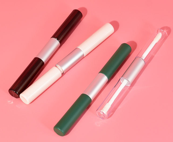 Double-ended lip gloss &lipstick tube